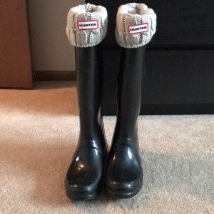 Hunter rain boots and sock inserts